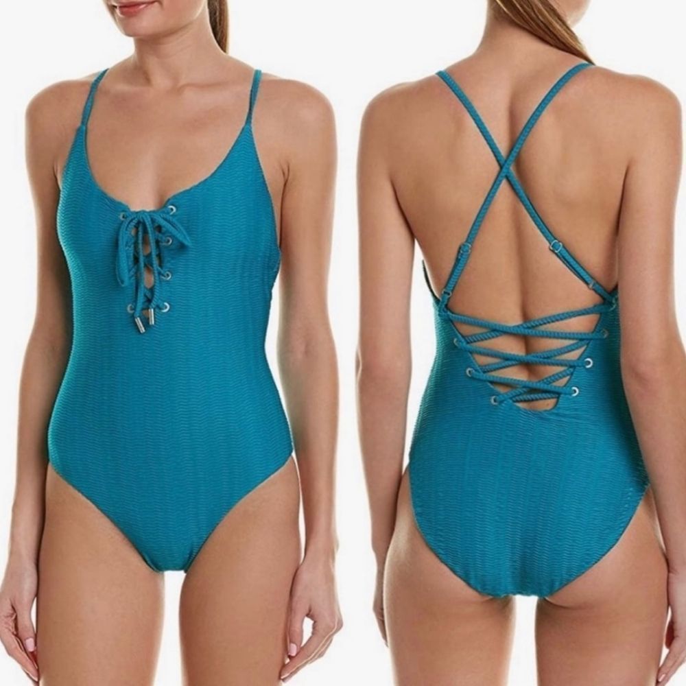 Red Carter The Wave One-Piece Swimsuit M